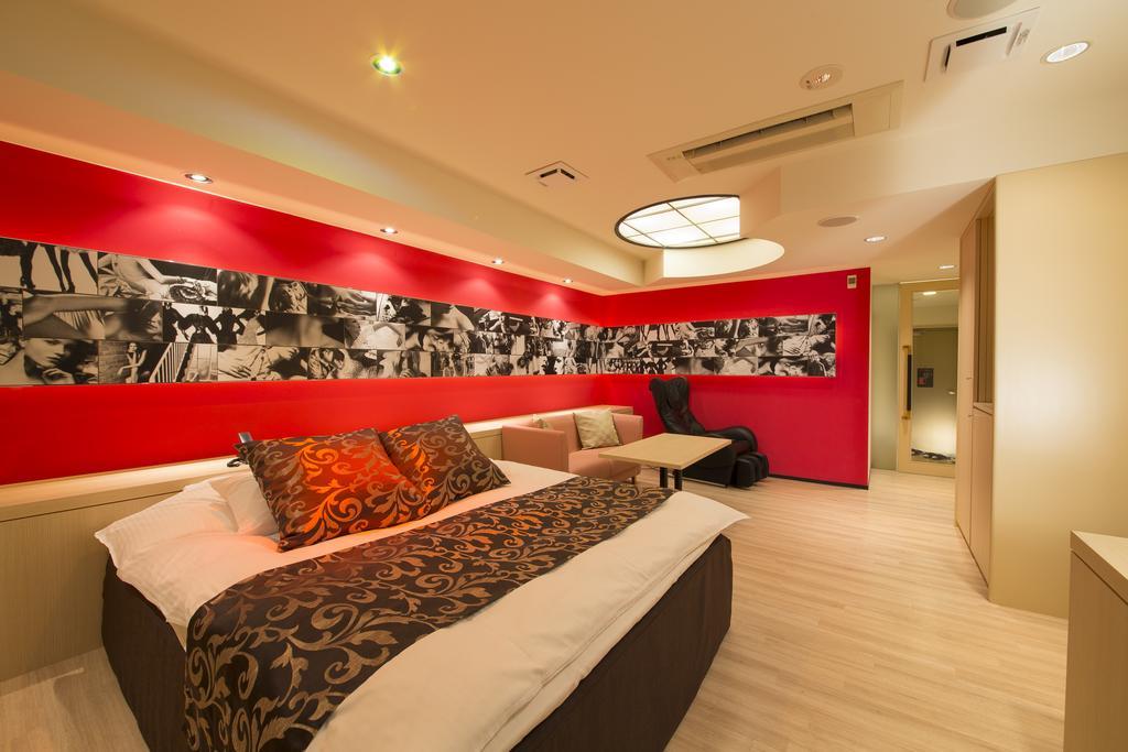 Hotel Beni East (Adults Only) Osaka Habitación foto