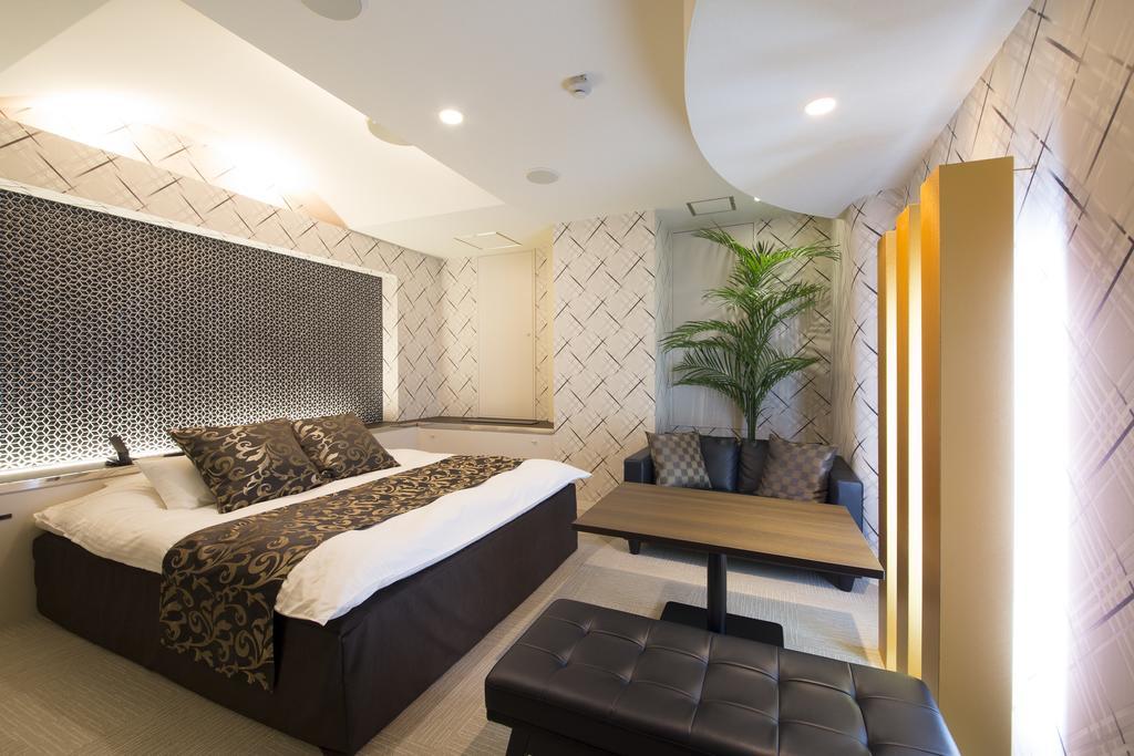 Hotel Beni East (Adults Only) Osaka Habitación foto