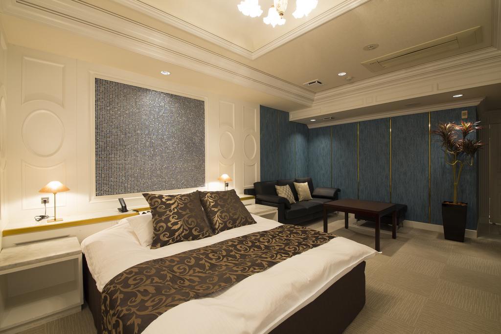 Hotel Beni East (Adults Only) Osaka Habitación foto
