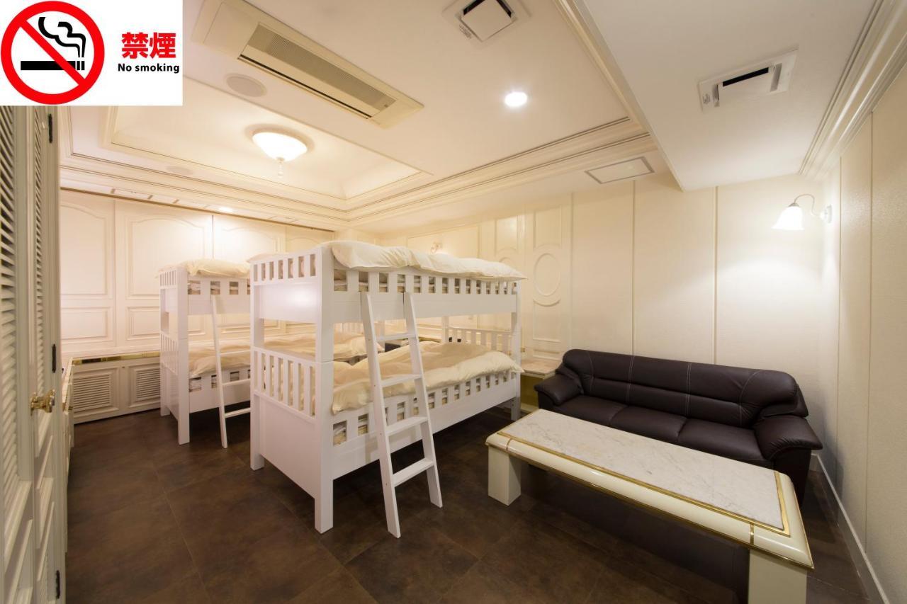 Hotel Beni East (Adults Only) Osaka Exterior foto